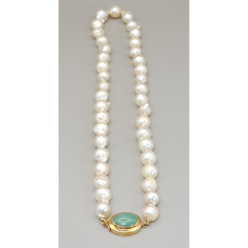 Natural Baroque Pearl necklace 18" 8.8mm Pearls Yellow Gold Jade Clasp HK - Picture 6 of 16